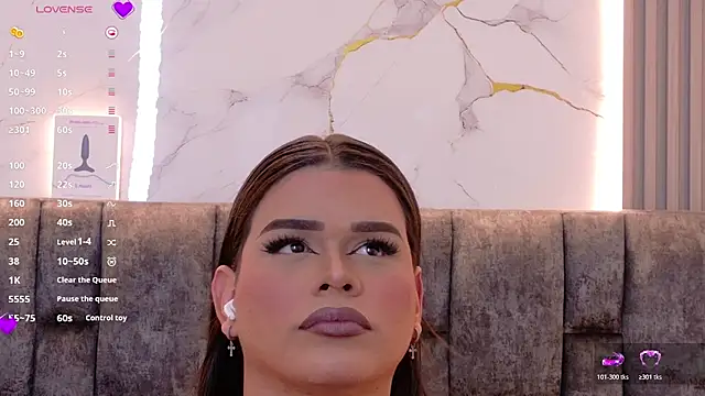 Snapshot of Ava_Cristi chatting on November 26, 2025, 3:23 pm Ava Cristi online show from November 26, 2025, 3:23 pm