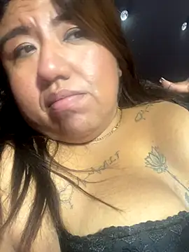 Snapshot of Wenlop chatting on September 30, 2025, 4:29 am Wenlop online show from September 30, 2025, 4:29 am