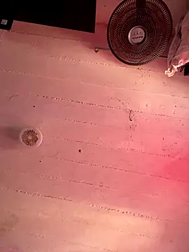 Snapshot of Wenlop chatting on November 21, 2025, 6:51 pm Wenlop online show from November 21, 2025, 6:51 pm