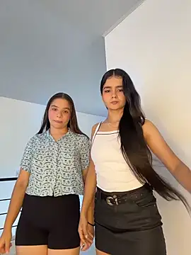 Ashley and Zoe online show from February 4, 2026, 3:40 pm