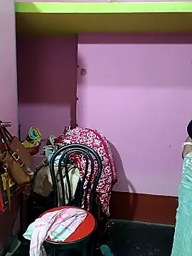 hotbhabhi011 online show from February 7, 2026, 12:18 am