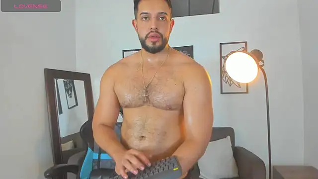 Snapshot of Justin_kingX7 chatting on December 4, 2025, 9:36 pm Justin kingX7 online show from December 4, 2025, 9:36 pm