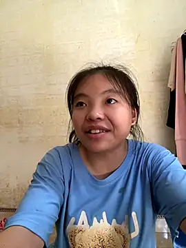 Snapshot of viluna chatting on October 29, 2025, 4:33 am viluna online show from October 29, 2025, 4:33 am