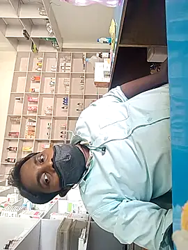 Snapshot of blackdick44 chatting on September 22, 2025, 6:30 am blackdick44 online show from September 22, 2025, 6:30 am