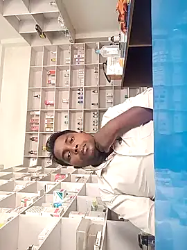 Snapshot of blackdick44 chatting on October 27, 2025, 8:15 am blackdick44 online show from October 27, 2025, 8:15 am