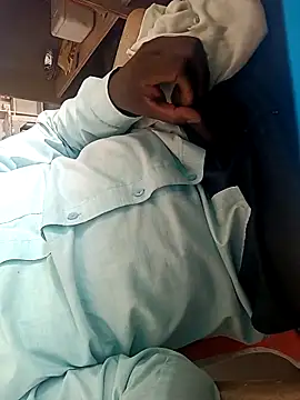 Snapshot of blackdick44 chatting on September 21, 2025, 7:46 am blackdick44 online show from September 21, 2025, 7:46 am