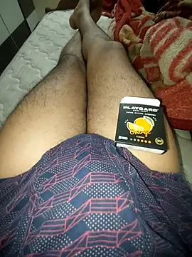 Snapshot of mommylover5 chatting on November 25, 2025, 3:34 pm mommylover5 online show from November 25, 2025, 3:34 pm