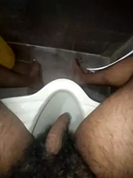 Snapshot of mommylover5 chatting on November 9, 2025, 5:33 am mommylover5 online show from November 9, 2025, 5:33 am