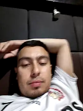 Aaia93 online show from November 15, 2025, 9:02 am