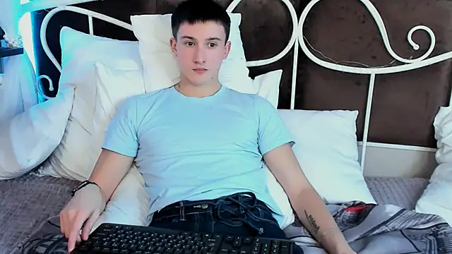 David  Diamond online show from November 30, 2025, 3:57 pm