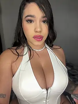 SofiaWildee online show from March 1, 2026, 2:00 am