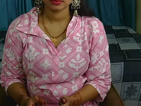 Snapshot of priya-kumari22 chatting on October 11, 2025, 4:46 am priya-kumari22 online show from October 11, 2025, 4:46 am