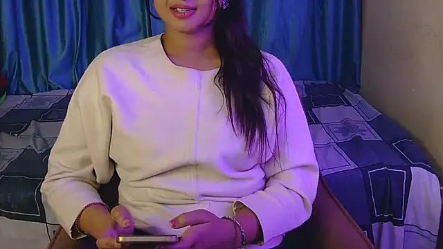 Snapshot of priya-kumari22 chatting on November 18, 2025, 3:32 am priya-kumari22 online show from November 18, 2025, 3:32 am