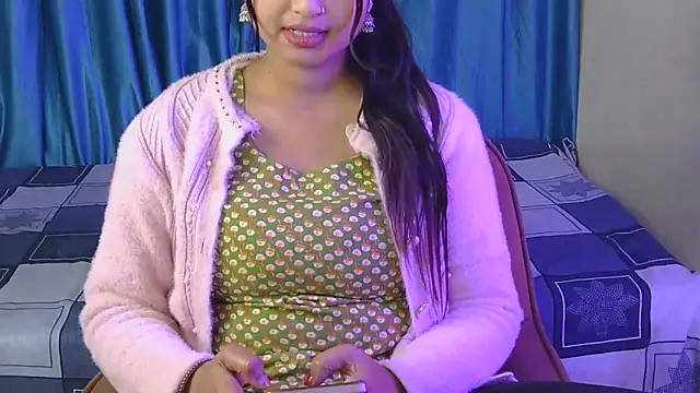Snapshot of priya-kumari22 chatting on November 21, 2025, 4:00 am priya-kumari22 online show from November 21, 2025, 4:00 am
