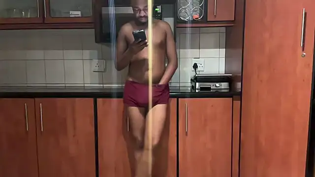 Cianda24 online show from March 8, 2026, 11:52 pm