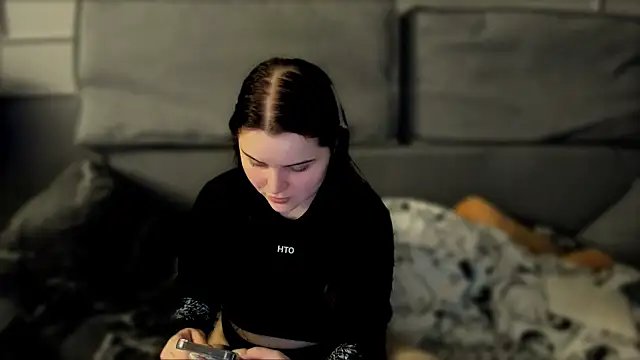 Isabellaprincess online show from September 18, 2025, 9:51 pm