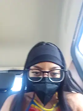 Snapshot of Liarmosca21 chatting on February 10, 2026, 1:54 pm Liarmosca21 online show from February 10, 2026, 1:54 pm