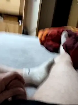 boxerundsocken91 online show from March 4, 2026, 7:54 pm