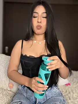 Snapshot of abbyhdk chatting on November 8, 2025, 3:43 am abbyhdk online show from November 8, 2025, 3:43 am