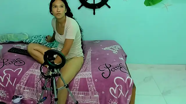 Snapshot of valeria18sexy chatting on November 8, 2025, 1:20 am valeria18sexy online show from November 8, 2025, 1:20 am