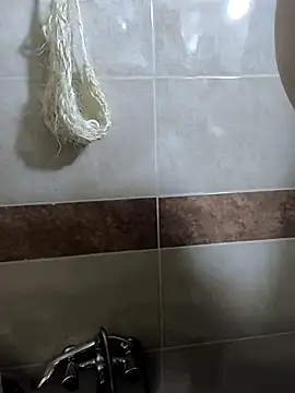 Snapshot of yazinyazin1 chatting on November 15, 2025, 2:04 am yazinyazin1 online show from November 15, 2025, 2:04 am