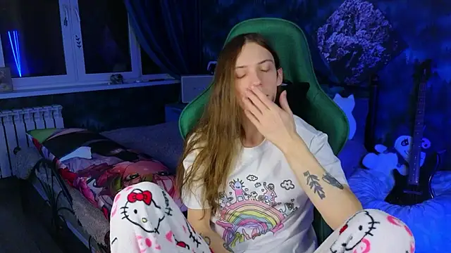 Snapshot of artass2 chatting on February 7, 2026, 1:57 am artass2 online show from February 7, 2026, 1:57 am