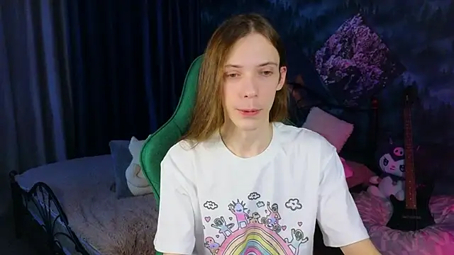 Snapshot of artass2 chatting on February 13, 2026, 12:43 am artass2 online show from February 13, 2026, 12:43 am