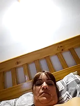 isabella931054 online show from October 10, 2025, 6:09 pm