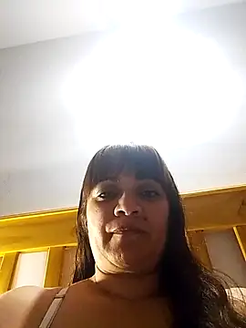 isabella931054 online show from September 9, 2025, 2:21 am