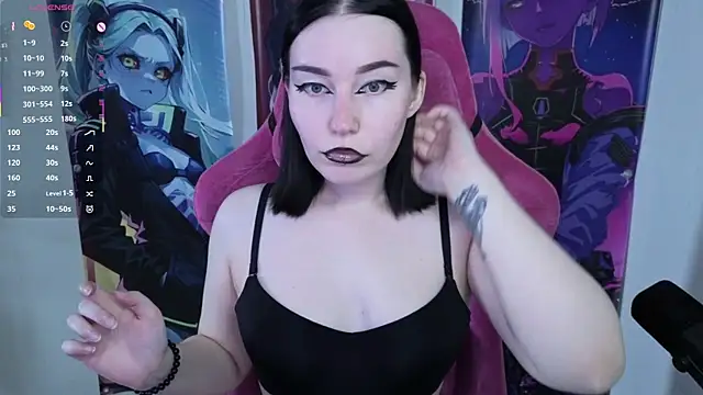 MargarettRose online show from April 16, 2026, 3:40 am