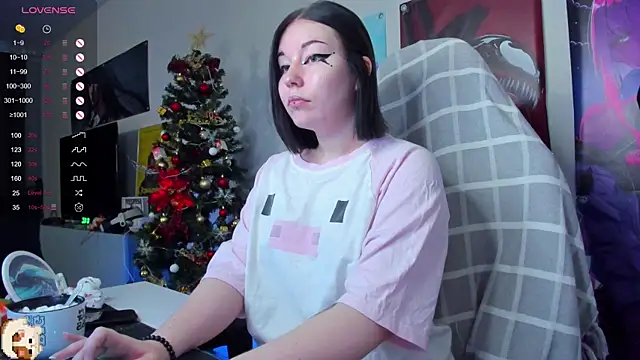 MargarettRose online show from December 23, 2025, 3:17 am