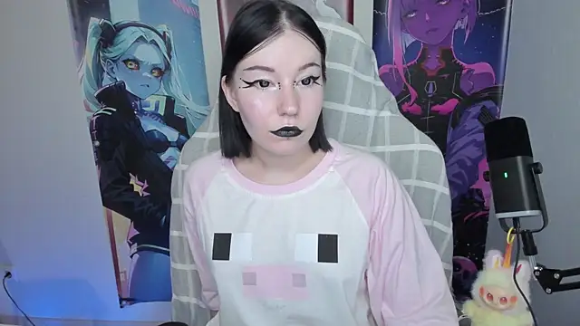 Snapshot of MargarettRose chatting on December 2, 2025, 2:01 am MargarettRose online show from December 2, 2025, 2:01 am