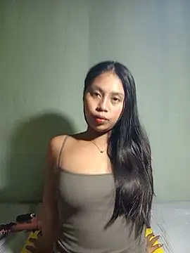 Snapshot of UrSweetAsianLady_02 chatting on July 17, 2026, 1:25 am UrSweetAsianLady 02 online show from July 17, 2026, 1:25 am