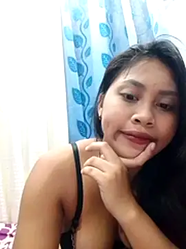 Snapshot of UrSweetAsianLady_02 chatting on January 9, 2026, 11:50 am UrSweetAsianLady 02 online show from January 9, 2026, 11:50 am