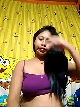 Snapshot of UrSweetAsianLady_02 chatting on December 16, 2025, 11:58 am UrSweetAsianLady 02 online show from December 16, 2025, 11:58 am