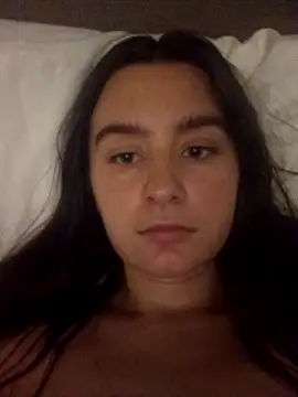 freakylittlebitch69 online show from October 22, 2025, 9:24 pm