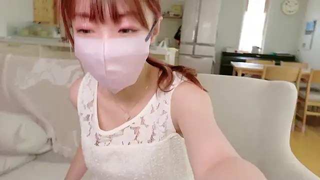 Snapshot of SUZU_1201 chatting on September 20, 2025, 1:10 am SUZU 1201 online show from September 20, 2025, 1:10 am