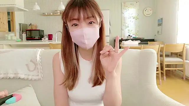 Snapshot of SUZU_1201 chatting on October 4, 2025, 2:02 am SUZU 1201 online show from October 4, 2025, 2:02 am