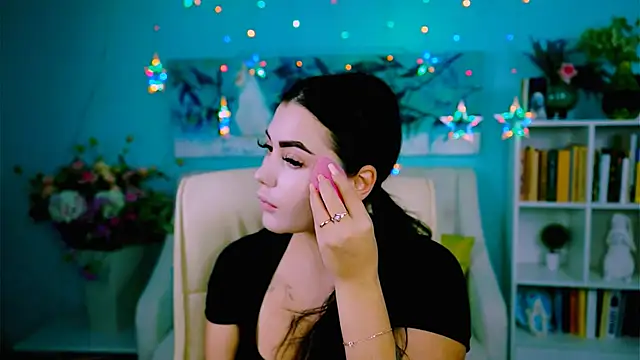 Snapshot of NaomiWilsons chatting on November 30, 2025, 12:39 pm NaomiWilsons online show from November 30, 2025, 12:39 pm