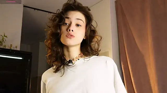 ttragedienne online show from November 15, 2025, 1:15 pm