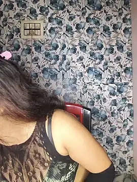 yours sugar babe online show from June 4, 2026, 10:42 am