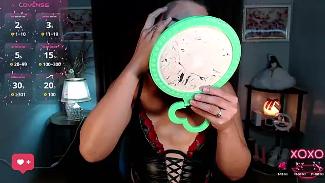 Kiethmadison Miller online show from September 30, 2025, 6:08 am