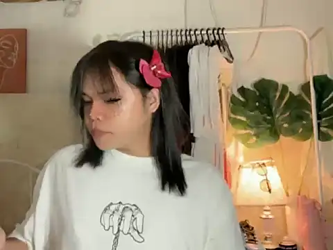 Sassy lenarxx online show from June 29, 2026, 5:03 am