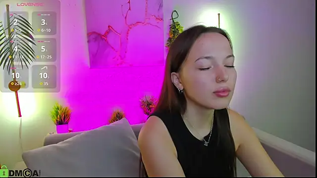 Snapshot of Maria_Solis chatting on November 23, 2025, 12:42 am Maria Solis online show from November 23, 2025, 12:42 am