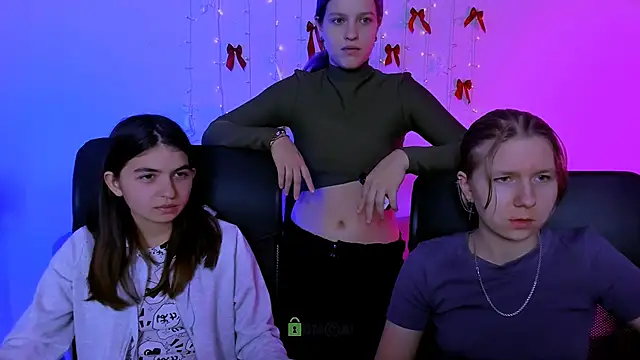 gloria bubble online show from February 1, 2026, 8:18 pm