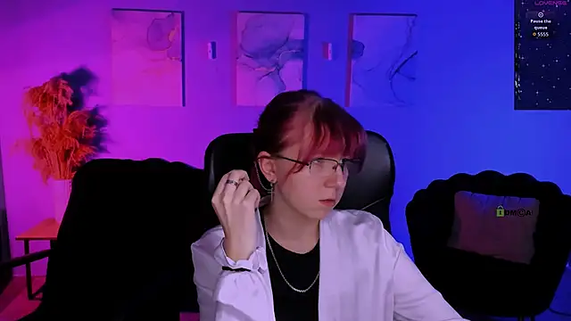 gloria bubble online show from April 11, 2026, 9:29 pm