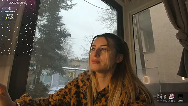 Ella Vee online show from January 19, 2026, 6:50 am