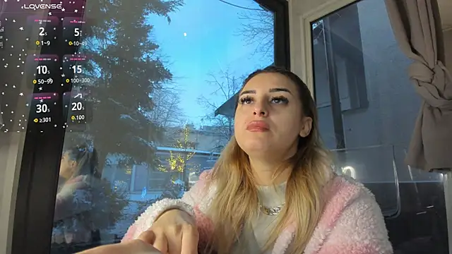 Ella Vee online show from January 9, 2026, 5:47 am