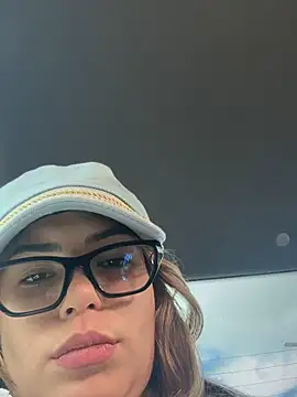 ValeriiGomez online show from September 8, 2025, 2:16 pm