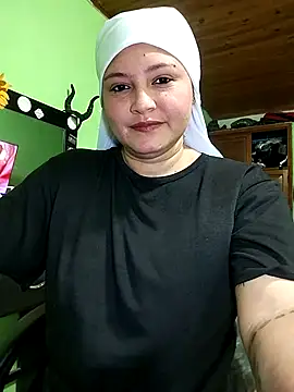 zulaija masih online show from September 26, 2025, 1:45 am